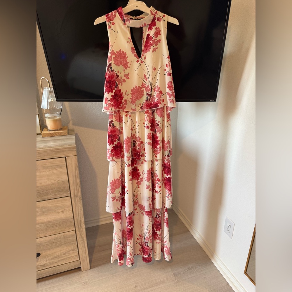 Floral Sleeveless Maxi Dress